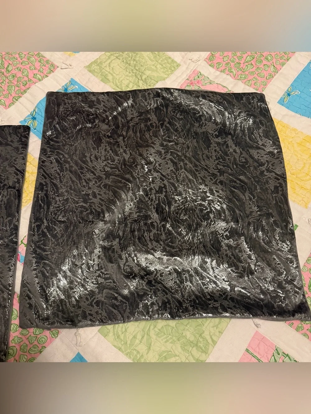 Set of 2 Caldeira Gray Shimmer Marble Velvet Euro Bed Pillow Shams Zip Up 24x24
